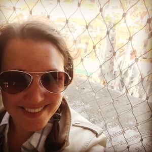 Meet your Posher, Rebecca